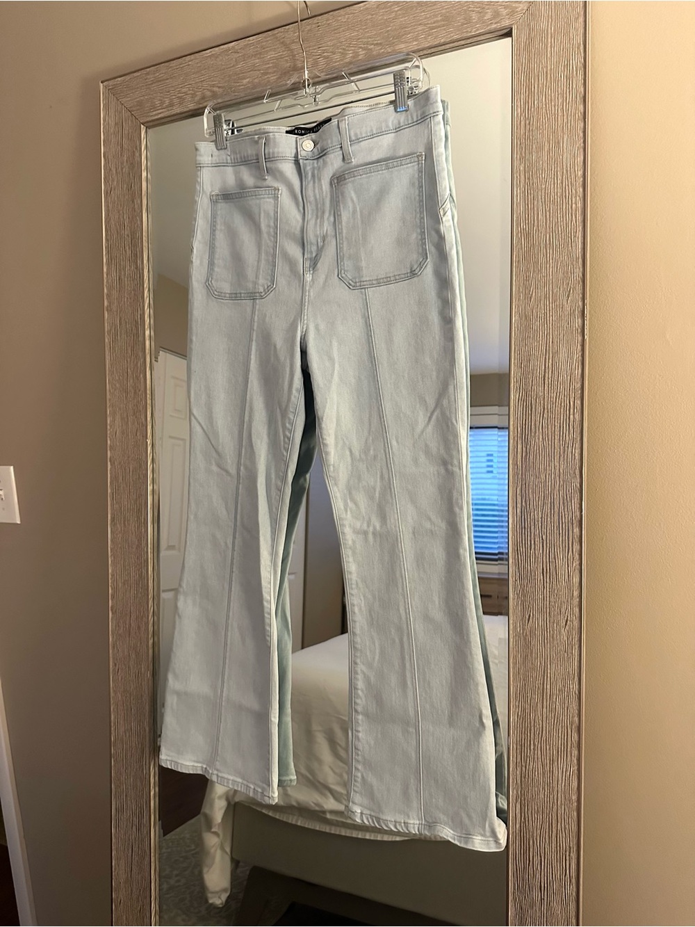 Veronica Beard Women's Blue Carson Ankle Flare High-Rise Jeans Size 31